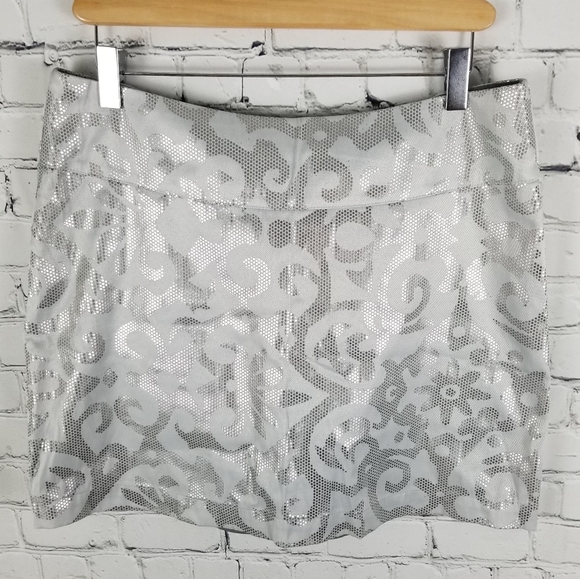 DOG DOG | metallic filigree design skirt - Picture 1 of 7
